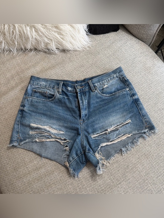 Blank NYC Pants - BlankNYC “The Barrow” Denim Shorts